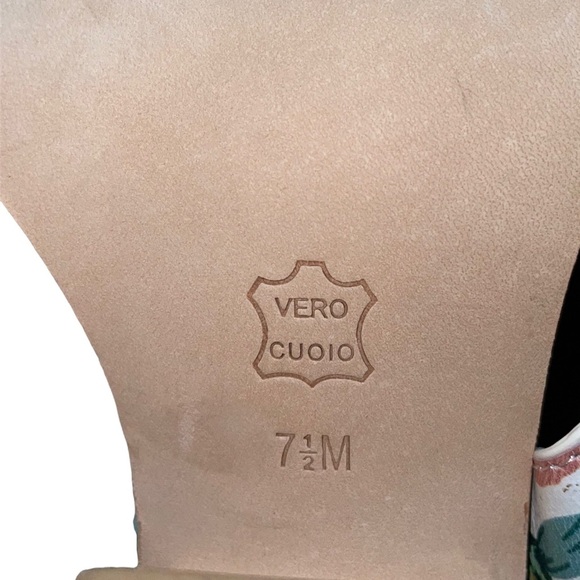 DONALD J PLINER Mimi Jungle Thong Sandal Size 7.5 - Picture 4 of 8